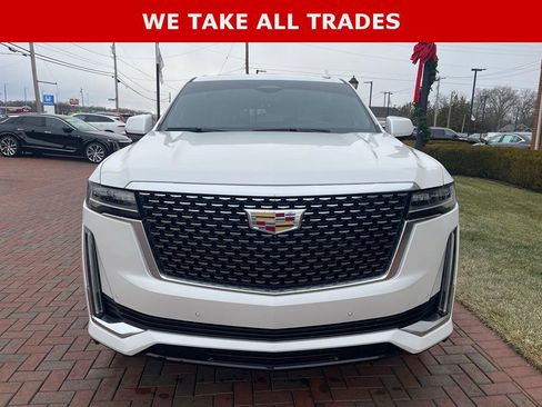 Used 2024 Cadillac Escalade ESV Premium Luxury image 3