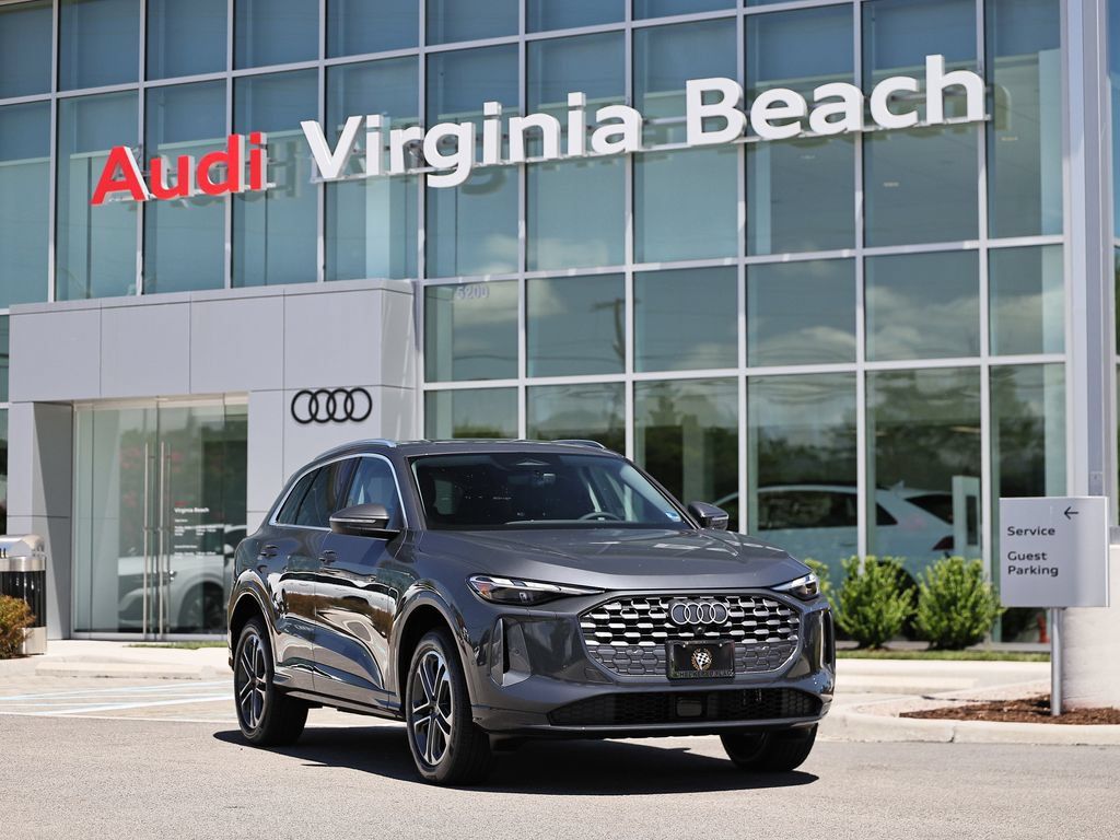 New 2026 Audi Q5 Premium AWD/4WD image 1