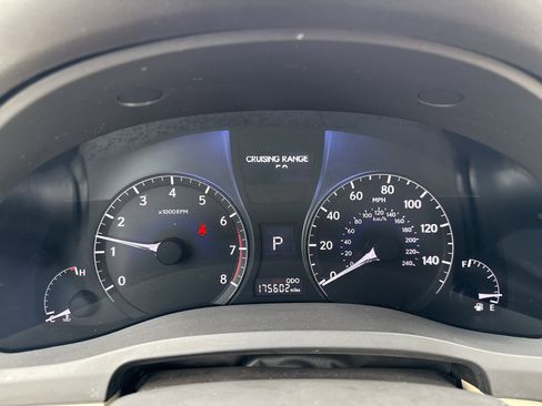 Used 2013 Lexus RX 350 AWD w/ Premium Pkg image 2