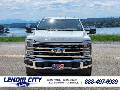 Used 2026 Ford F350 Lariat w/ Lariat Premium Package AWD/4WD image 8
