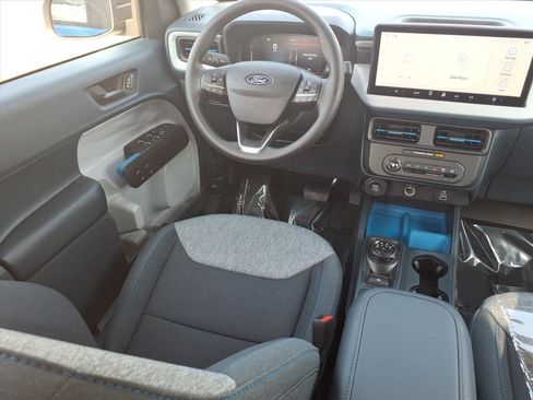 New 2026 Ford Maverick XLT FWD image 4