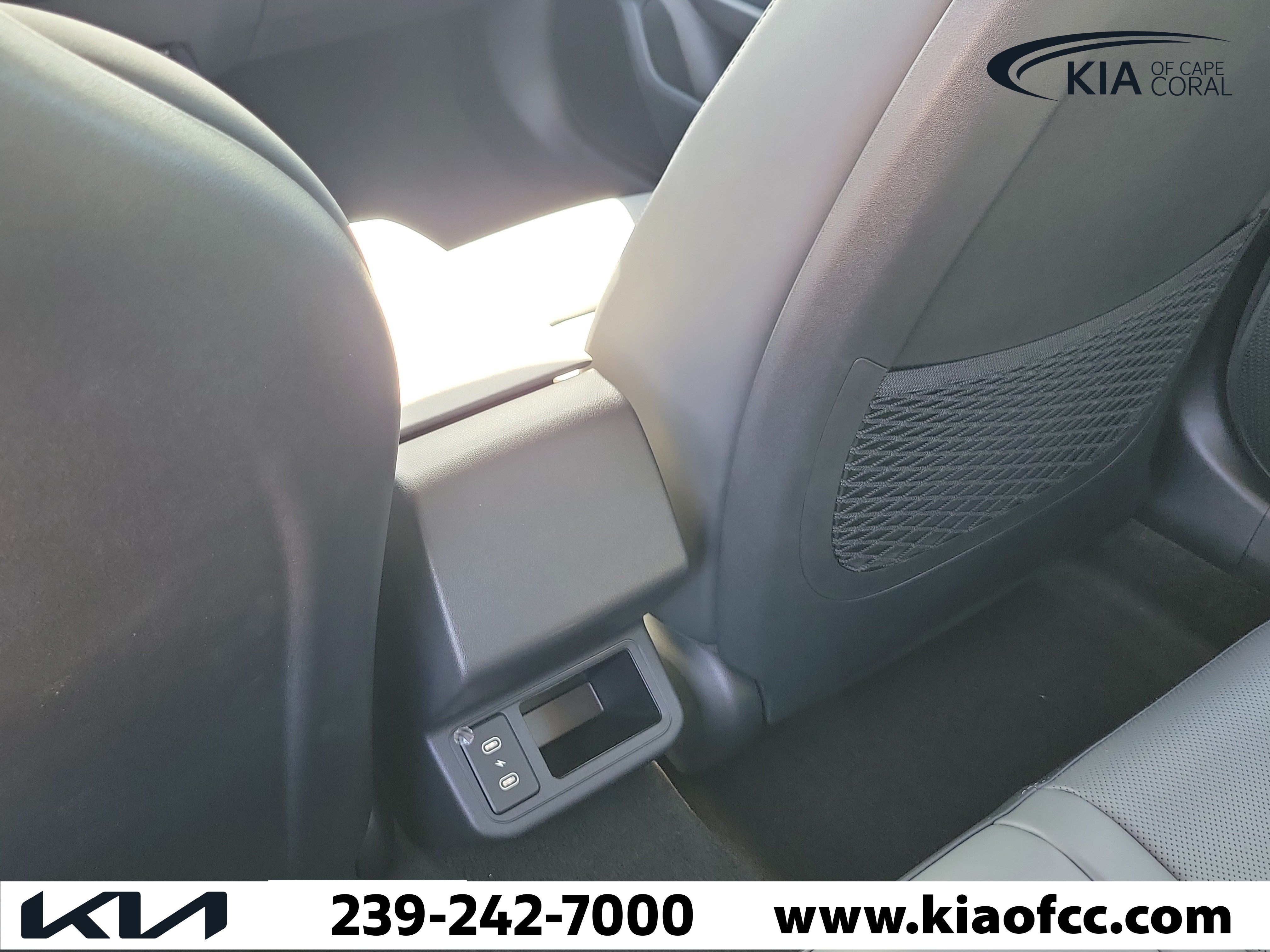 New 2026 Kia K4 EX FWD image 13