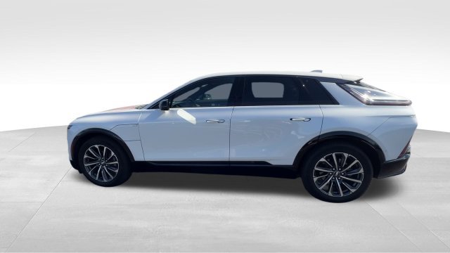 Certified 2024 Cadillac Lyriq Sport AWD/4WD image 3
