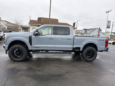 New 2026 Ford F250 Lariat w/ Black Appearance Package image 10