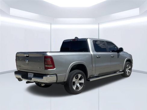 Used 2019 RAM 1500 Laramie AWD/4WD image 6