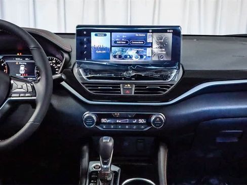 New 2025 Nissan Altima 2.5 SR w/ SR Premium Package image 8