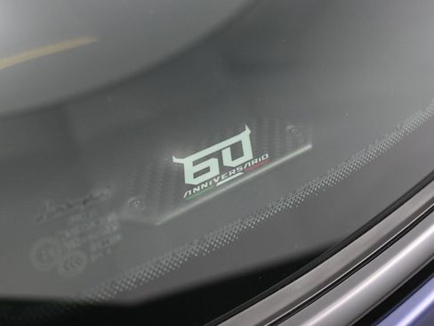 Used 2023 Lamborghini Urus Performante AWD/4WD image 28