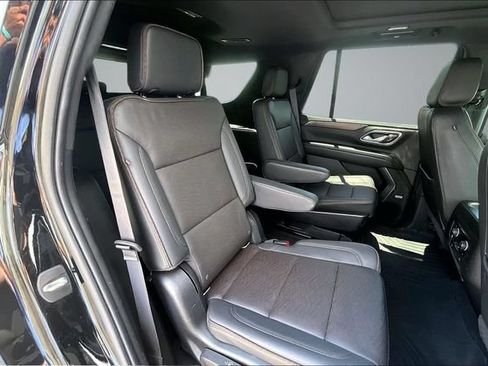 Used 2022 Chevrolet Tahoe High Country AWD/4WD image 25