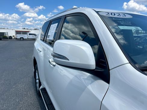 Certified 2023 Lexus GX 460 Premium AWD/4WD image 31
