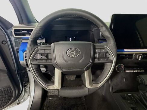 New 2025 Toyota Tacoma TRD Off-Road AWD/4WD image 11