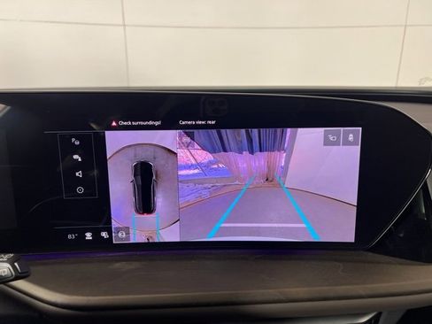 Used 2025 Audi Q5 Premium Plus w/ Premium Plus image 25