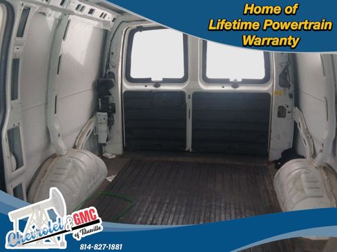 Used 2009 Chevrolet Express 1500 image 15