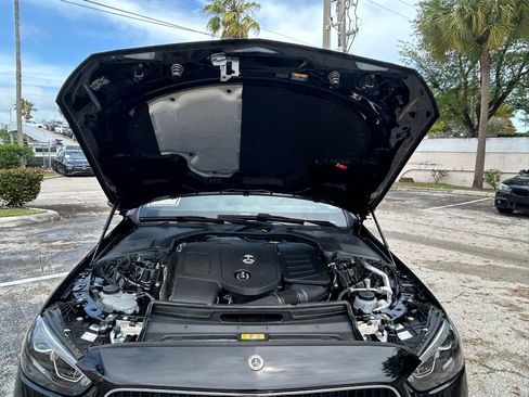 Used 2025 Mercedes-Benz C 300 Sedan w/ Exclusive Trim Package image 35