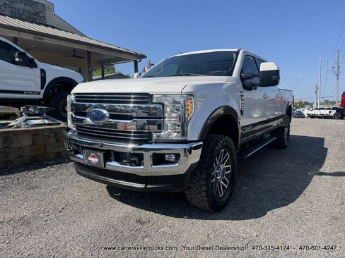 Used 2017 Ford F250 Lariat w/ Lariat Ultimate Package AWD/4WD image 5