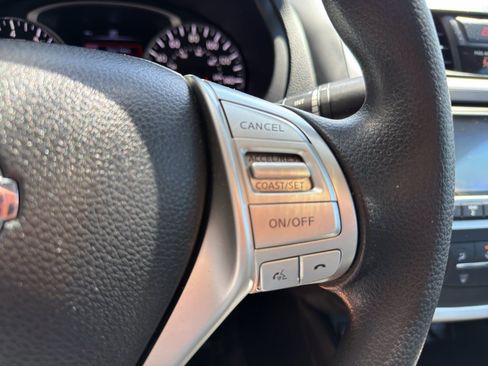 Used 2017 Nissan Altima 2.5 S w/ Power Driver Seat Package FWD image 20