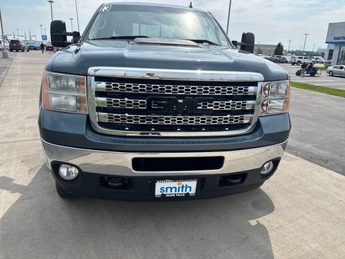 Used 2013 GMC Sierra 2500 SLT w/ SLT Convenience Package AWD/4WD image 8