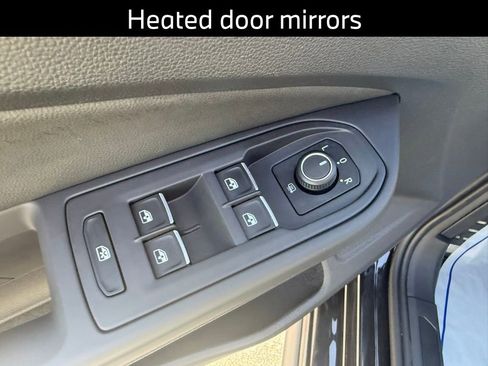 Used 2022 Volkswagen GTI SE image 12