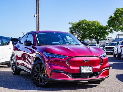 New 2025 Ford Mustang Mach-E Select w/ Comfort Package Lite