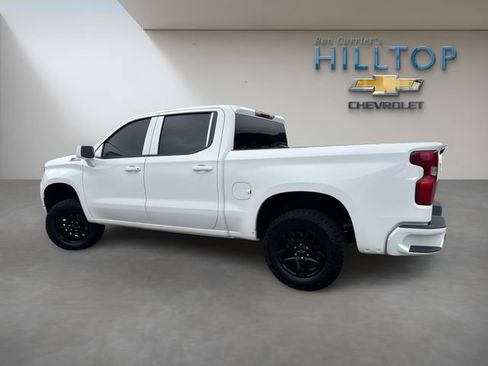 Used 2025 Chevrolet Silverado 1500 Custom Trail Boss AWD/4WD image 9