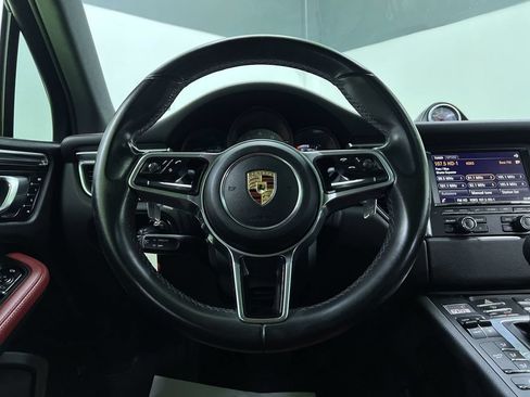 Used 2016 Porsche Macan S AWD/4WD image 18