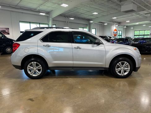 Used 2013 Chevrolet Equinox LTZ FWD image 9