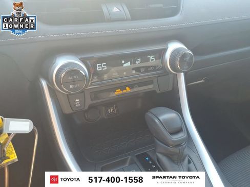 Used 2025 Toyota RAV4 LE AWD/4WD image 21