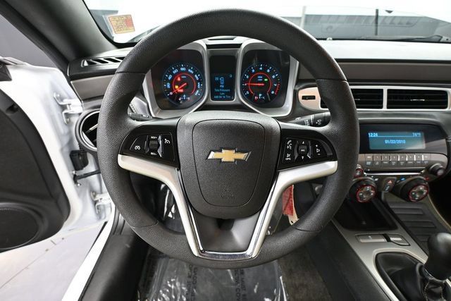 Used 2014 Chevrolet Camaro LS RWD image 21