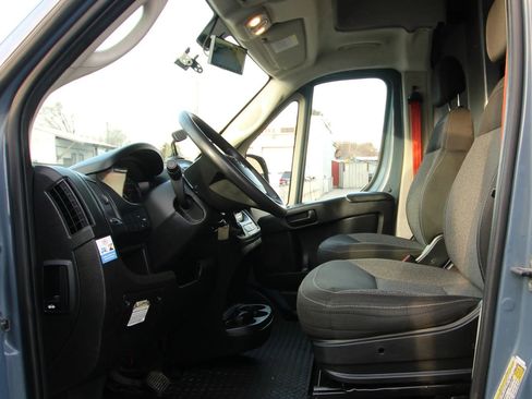 Used 2021 RAM ProMaster 3500 FWD image 9