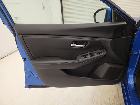 Used 2025 Nissan Sentra SV image 19