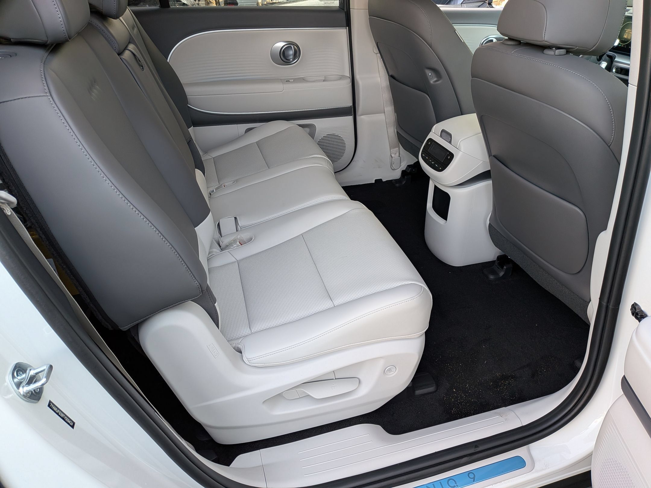 New 2026 Hyundai Ioniq 9 SEL AWD/4WD image 23