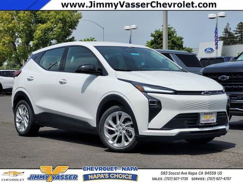 New 2027 Chevrolet Bolt LT w/ Comfort Package FWD image 1