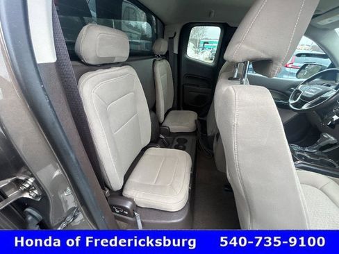 Used 2015 GMC Canyon SLE w/ SLE Convenience Package image 28