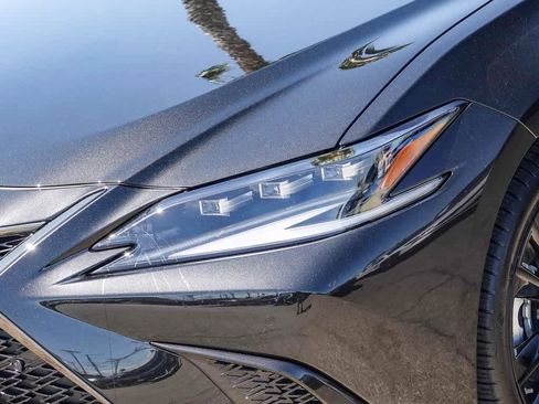 Used 2024 Lexus ES 350 F Sport image 8