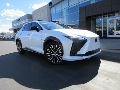 Used 2023 Lexus RZ 450e Premium w/ Cold Area Package AWD/4WD image 13