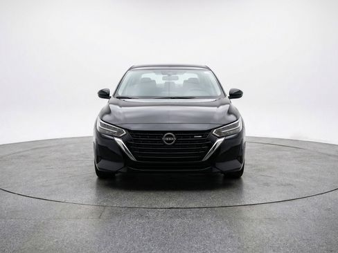 Used 2025 Nissan Sentra SV FWD image 2