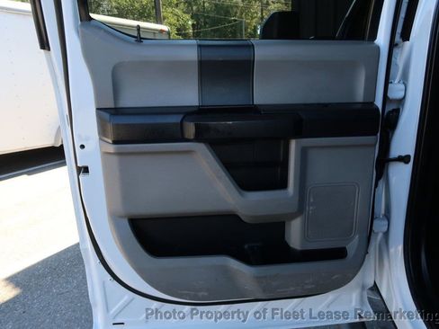 Used 2019 Ford F250 XL w/ Power Equipment Group image 17