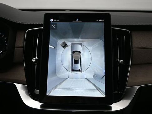 New 2026 Volvo XC90 B6 Plus AWD/4WD image 22