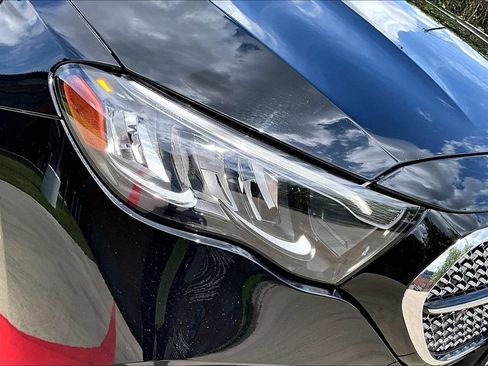 Used 2025 Mercedes-Benz E 350 Sedan image 39