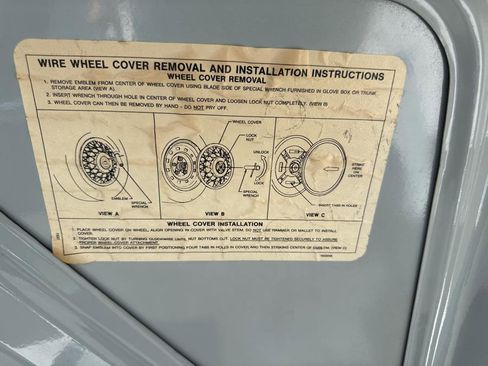 Used 1989 Cadillac Brougham image 37