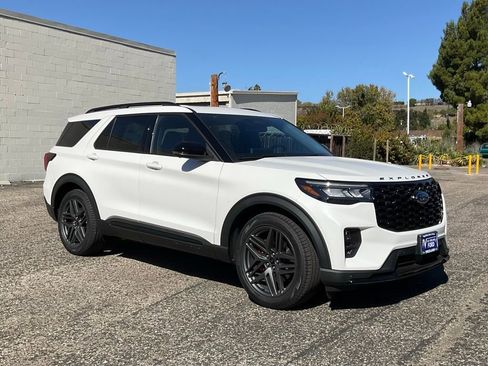 New 2025 Ford Explorer ST w/ Sun And Sound Package image 8