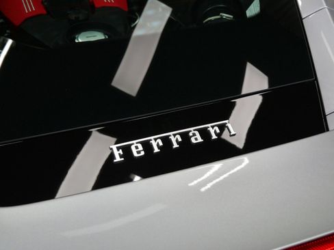 Used 2018 Ferrari 488 GTB image 43