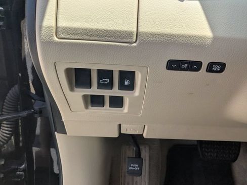 Used 2010 Lexus RX 350 2WD image 12