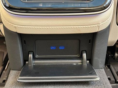 Certified 2023 Mercedes-Benz S 500 4MATIC image 46