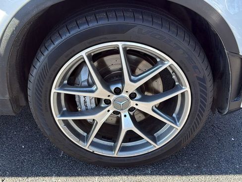 Used 2022 Mercedes-Benz GLC 43 AMG 4MATIC image 9