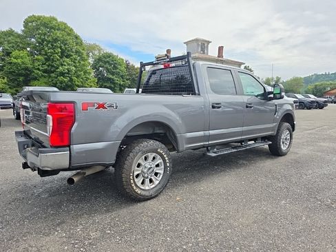 Used 2022 Ford F350 XL w/ STX Appearance Package AWD/4WD image 5