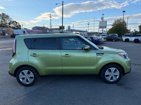 Used 2016 Kia Soul image 4