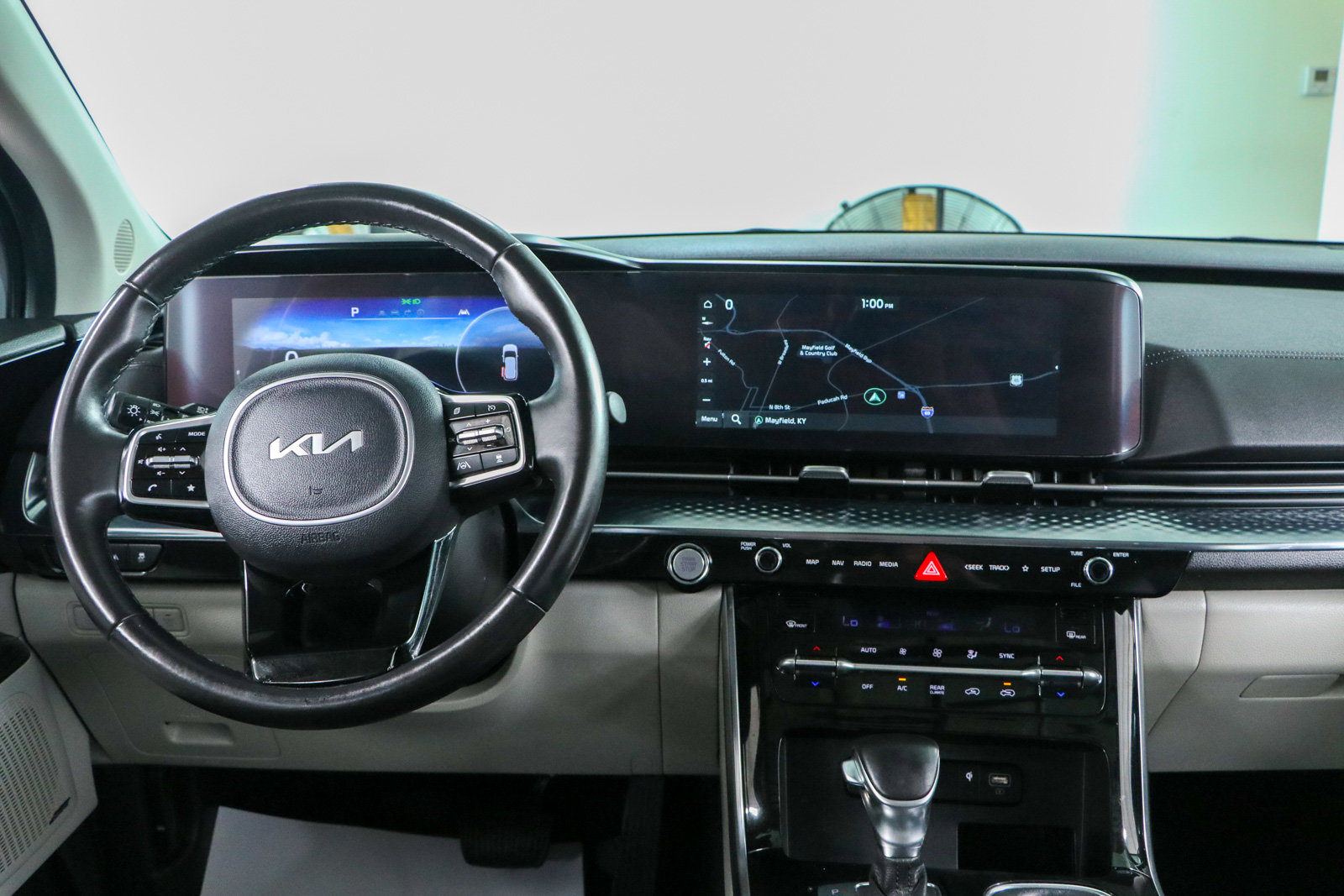 Used 2024 Kia Carnival SX Prestige FWD image 17