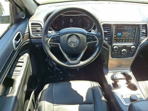Used 2015 Jeep Grand Cherokee Limited AWD/4WD image 12