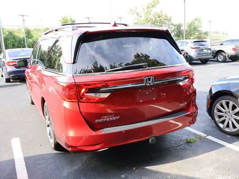 Used 2022 Honda Odyssey Elite image 5