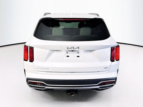 Certified 2023 Kia Sorento SX Prestige AWD/4WD image 6